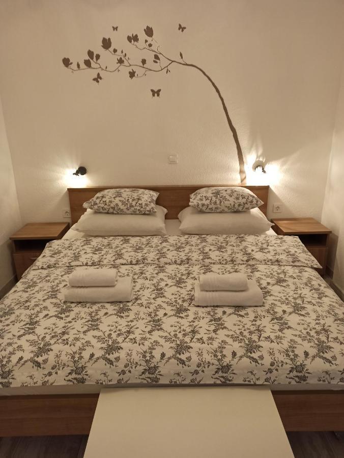 Studio Apartments Una Korenica Luaran gambar